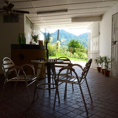 Autana Bed & Breakfast Бокете Экстерьер фото